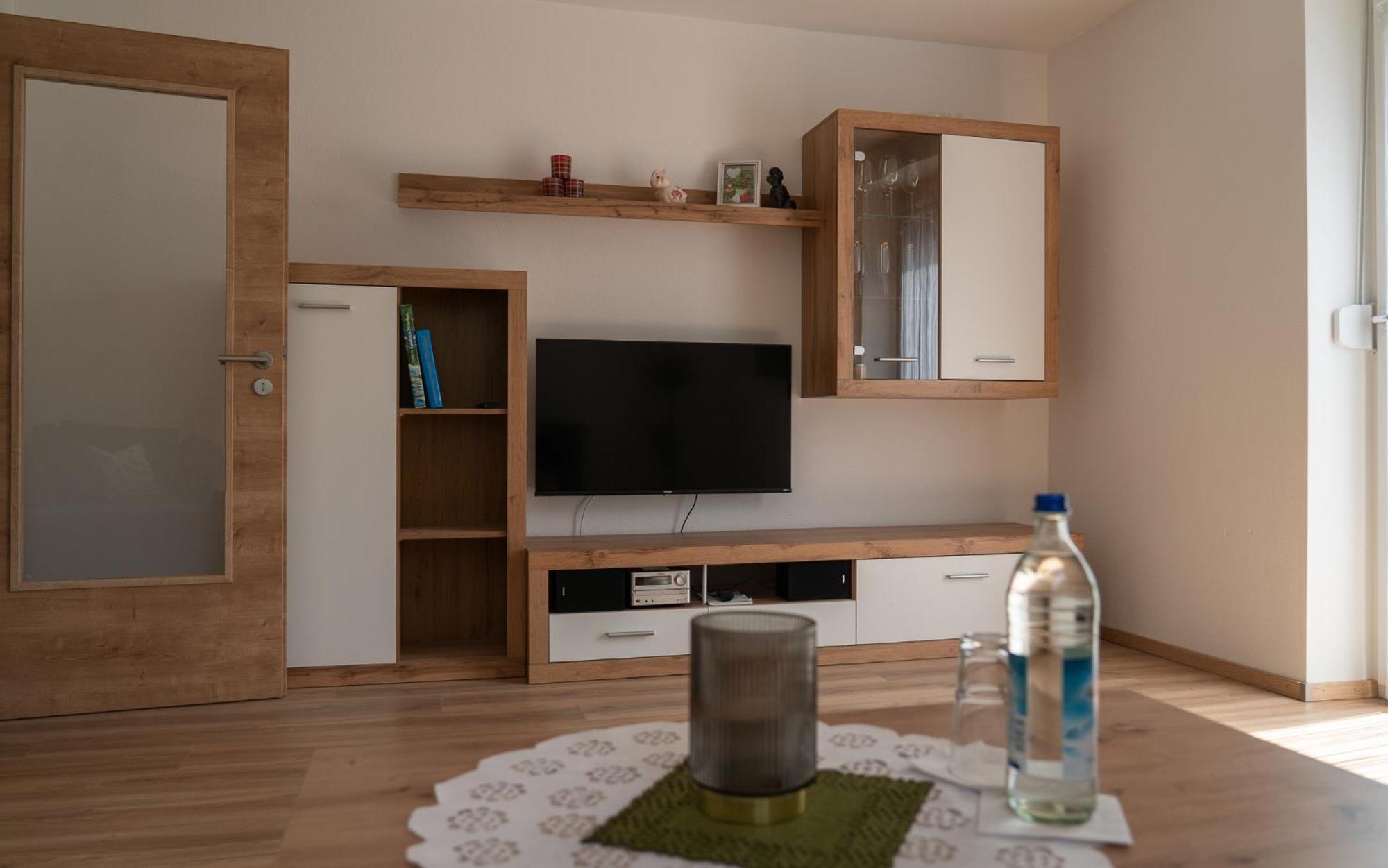 Ferienwohnung Mit Salzachblick Laufen Ngoại thất bức ảnh